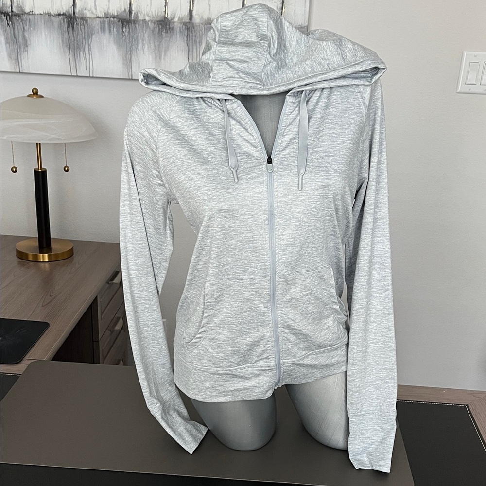 GAP Fit Gray Heather Zip Hoodie NWOT